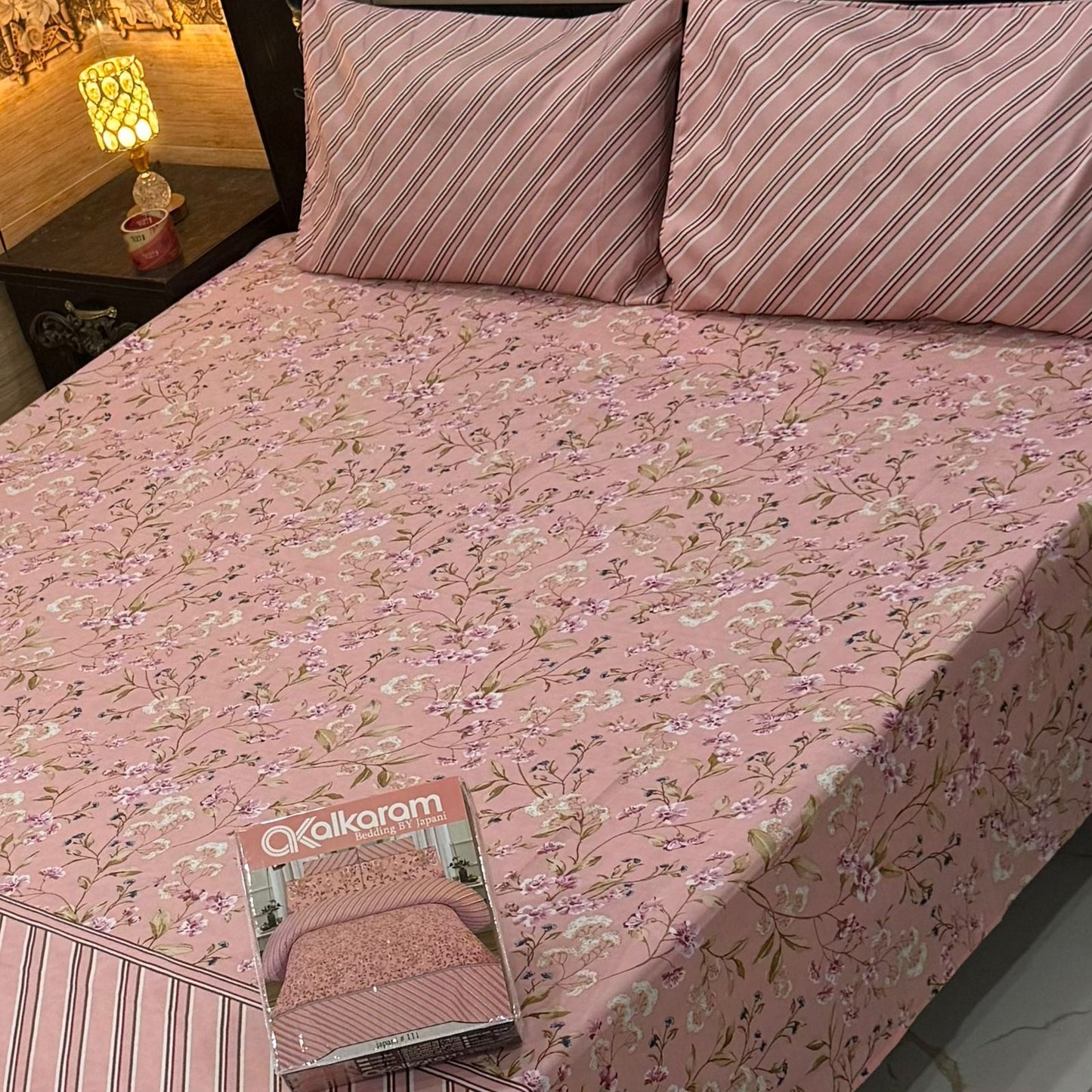 Al-Karam Premium Cotton Bed Sheet D-019