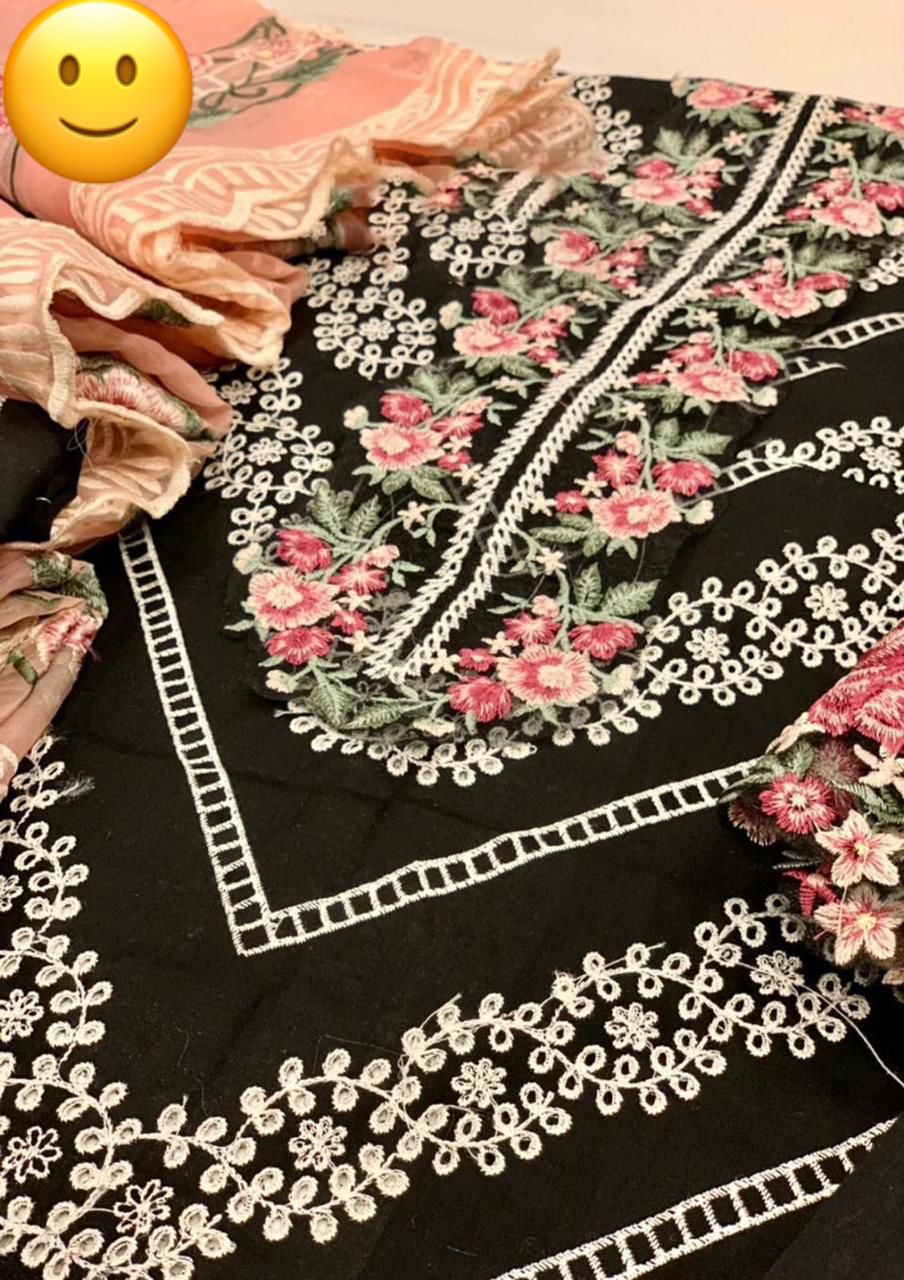 Crimson by Saira Shakira – Luxury Lawn