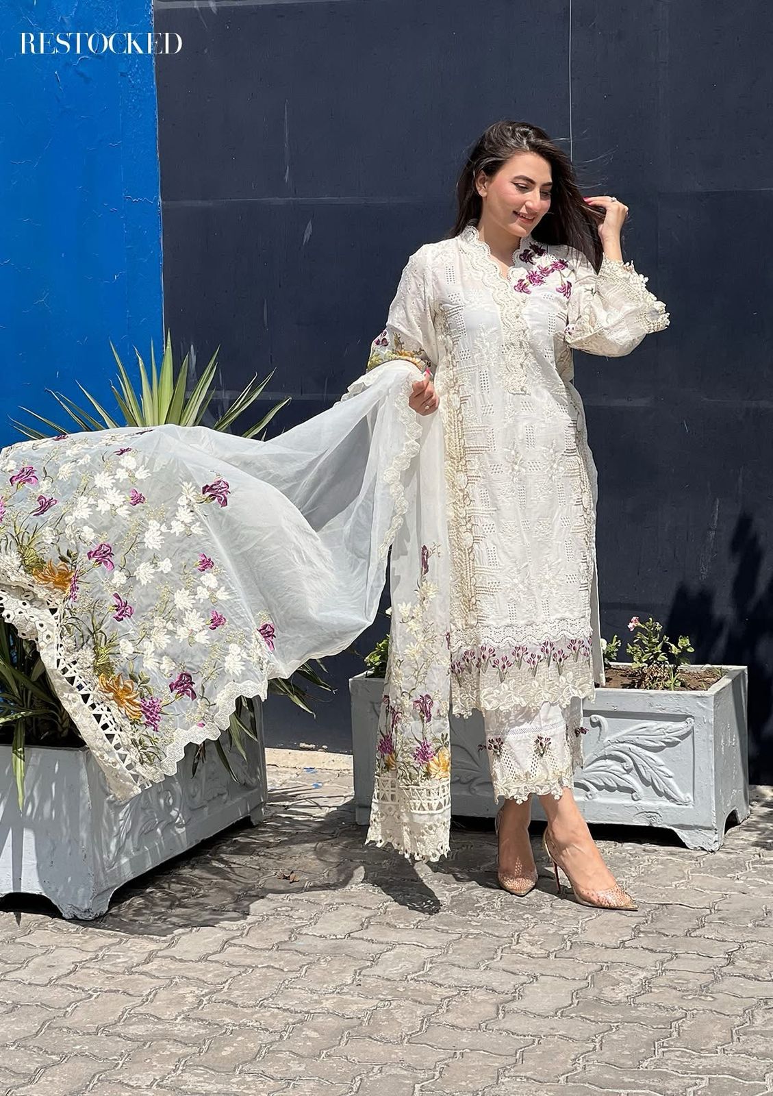 ELAF – Luxury Lawn