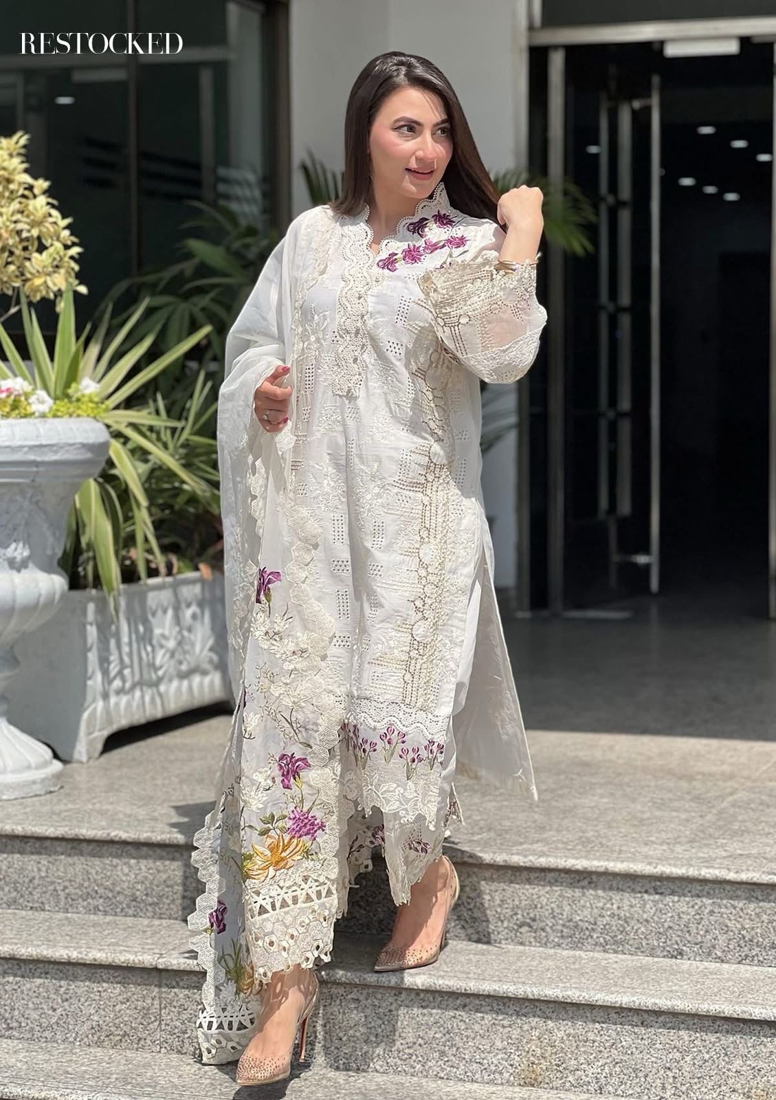 ELAF – Luxury Lawn